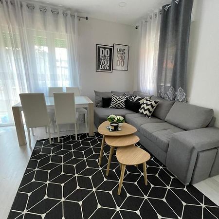 Apartament Casa Di Isabelle Venezia Mestre Zewnętrze zdjęcie